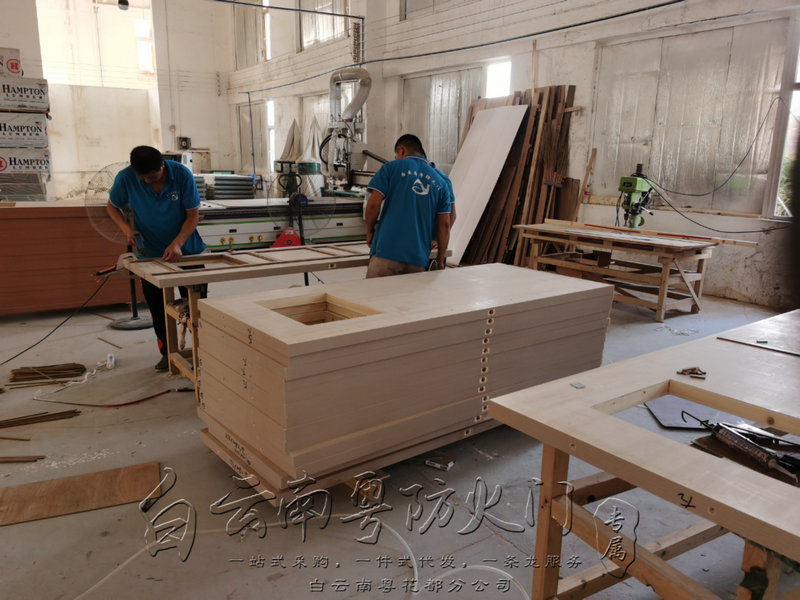 廣州南粵防火門工廠實(shí)景展示